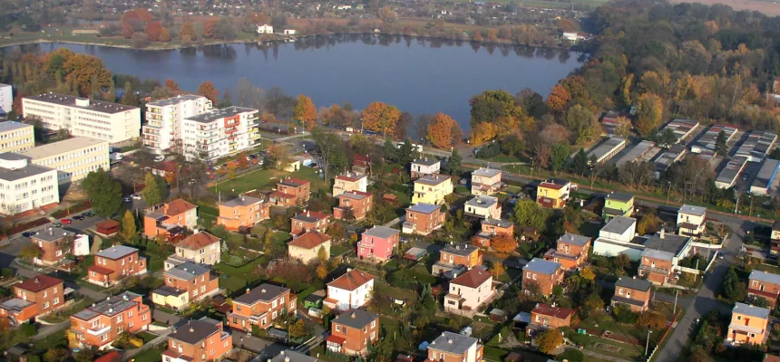 BAŤOVSKÉ DOMKY